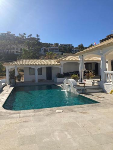 Guest suite beyond pool